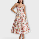Červené květinové