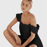Victoria set