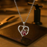 Náhrdelník s tlapkami - V láskyplném spojení